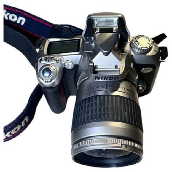 Nikon F75 35mm Film SLR Camera & AF Nikkor 28-80mm 1:3.3-5.6G Lens - Picture 3 of 16